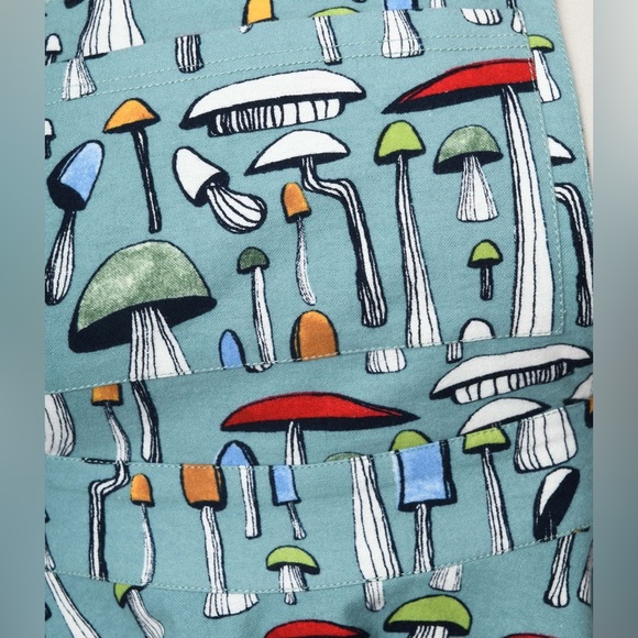 NWT Unique Vintage Sage Green & Mushroom Print Brionne Pinafore Skirt 1X / 16 - Picture 5 of 13